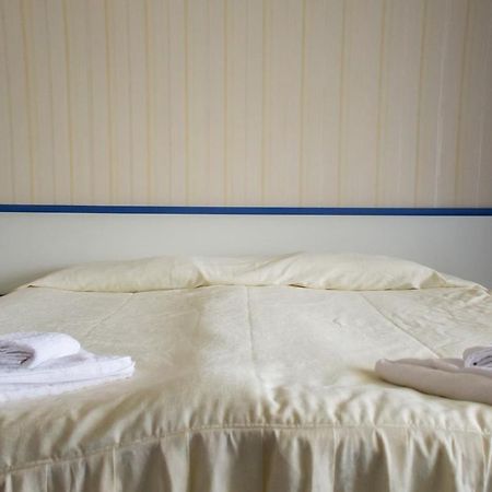 Hotel Marina كيتن المظهر الخارجي الصورة