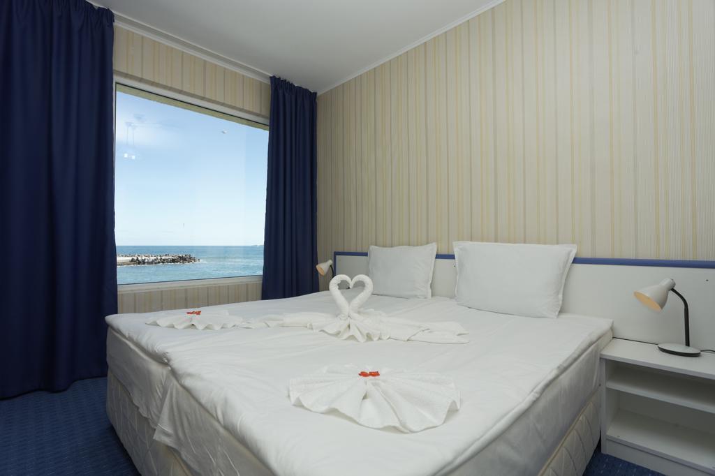 Hotel Marina كيتن الغرفة الصورة