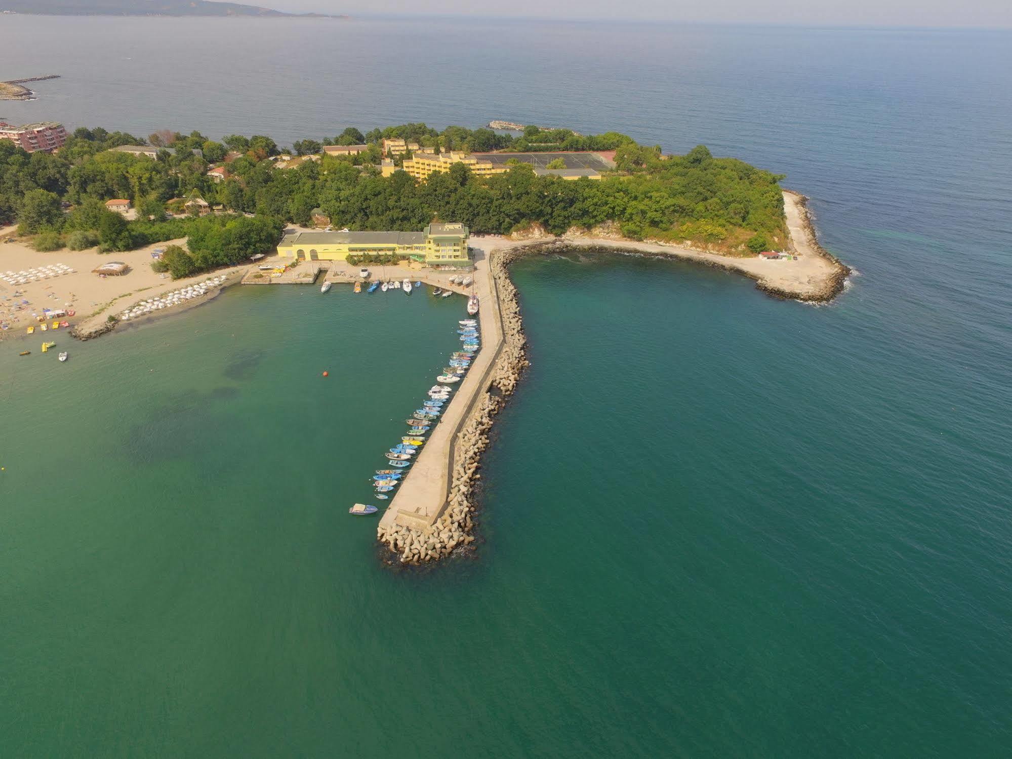 Hotel Marina كيتن المظهر الخارجي الصورة